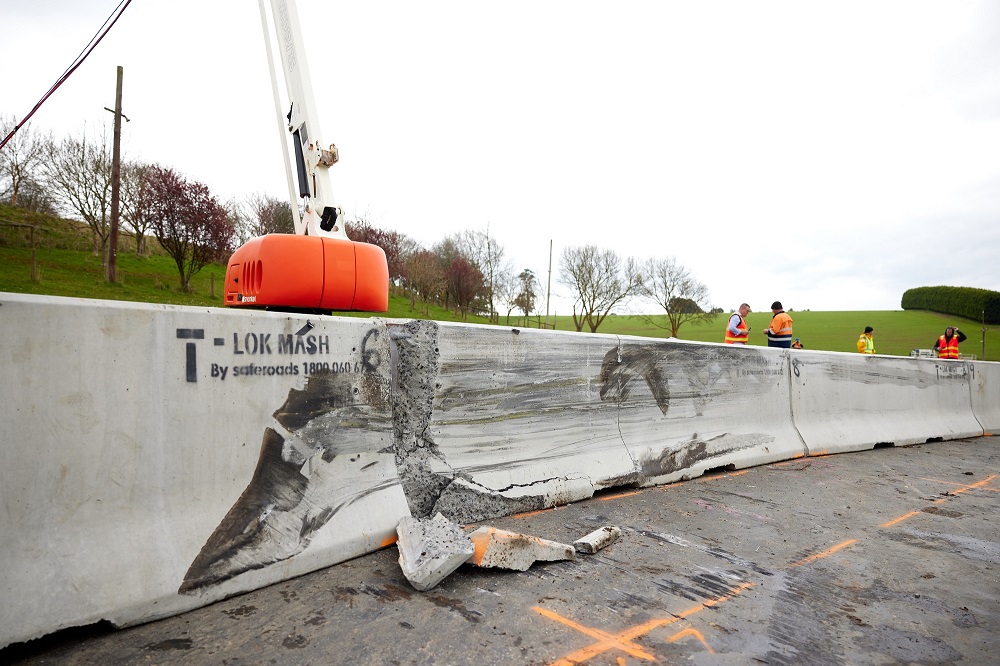 T-Lok Concrete barrier